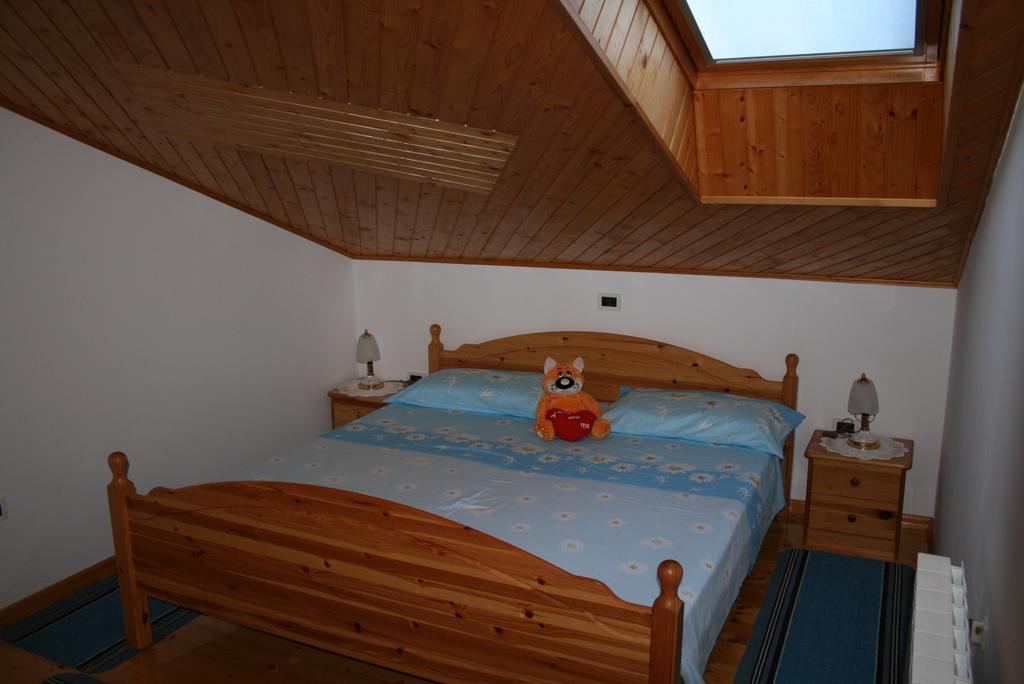 Apartment Pokrajac Ровиньско село Номер фото